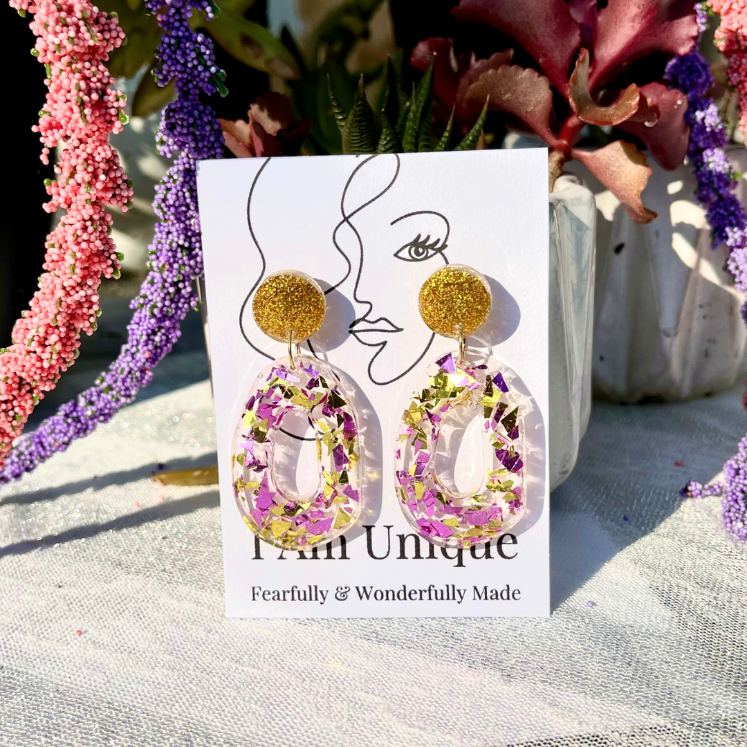 Purple and Gold Confetti Ovalicious Resin Earrings,  purple and gold earrings, gold handmade earrings, resin earrings, i am unique, unique carper